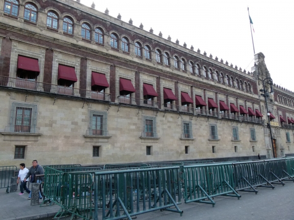 Zdjęcie z Meksyku - Meksyk i Palac Narodowy