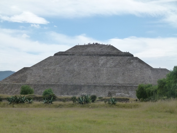 Zdjęcie z Meksyku - Teotihuacan i Piramida Slonca