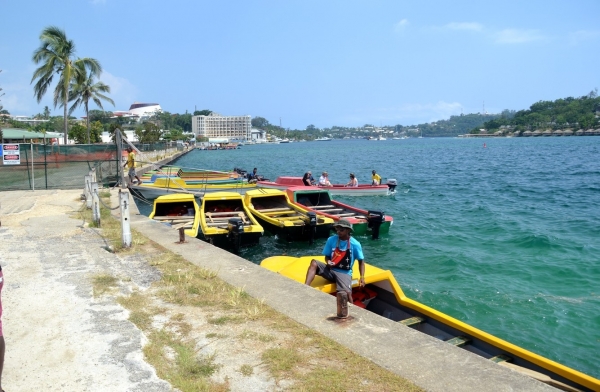 Zdjęcie z Vanuatu - Postoj taksowek wodnych