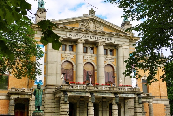 Zdjęcie z Norwegii - ładny gmach Teatru