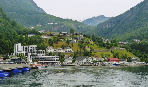 Zdjęcie z Norwegii - wyruszamy w rejs po fiordzie;
