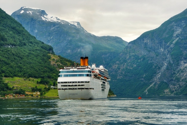 Zdjęcie z Norwegii - widoczki z rejsu po fiordzie Geiranger