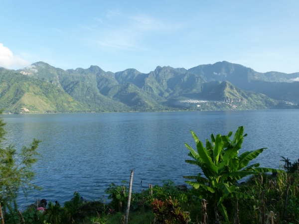 Zdjęcie z Gwatemali - Jezioro Atitlan