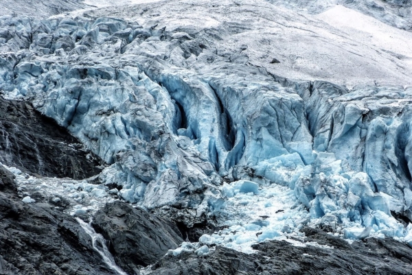 Zdjęcie z Norwegii - Boyabreen Glacier