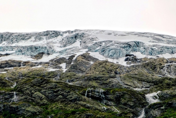 Zdjęcie z Norwegii - Boyabreen Glacier