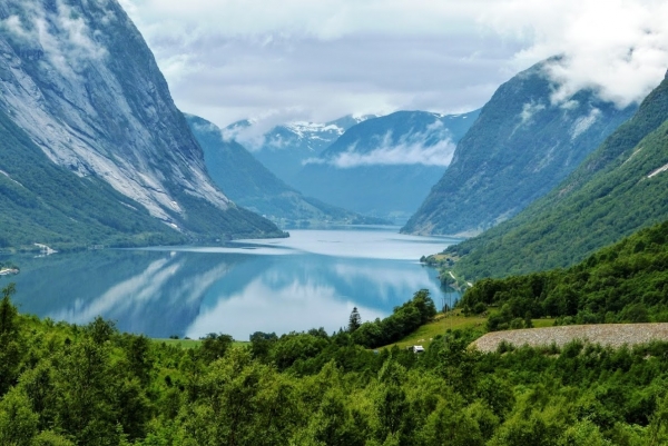 Zdjęcie z Norwegii - nad Kjosnesfjorden
