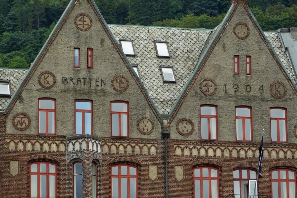 Zdjęcie z Norwegii - piękne, historyczne miasto hanzy - Bergen