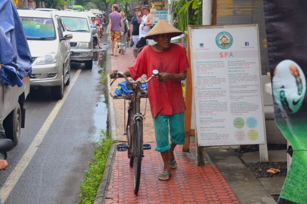 Zdjęcie z Indonezji - Na ubudzkiej ulicy