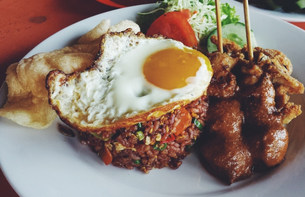 Zdjęcie z Indonezji - Nasi goreng - sztandarowa potrawa indonezyjska