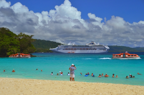 Zdjęcie z Vanuatu - Champagne Bay i nasz statek