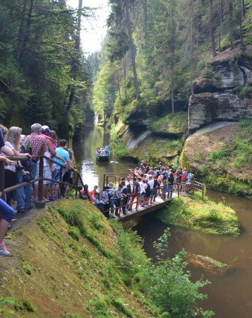 Zdjęcie z Czech - Kolejka do drugiej przeprawy.
