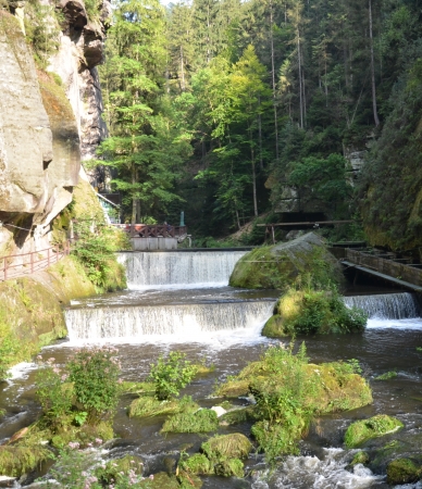 Zdjęcie z Czech - W tym miejscu kończy się druga przeprawa łódeczką