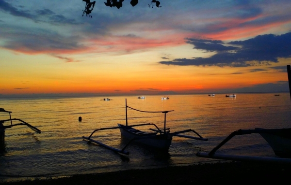 Zdjęcie z Indonezji - Lovina Beach