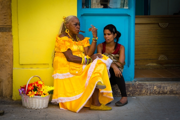 Zdjęcie z Kuby - Lady in yellow