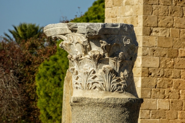 Zdjęcie z Cypru - na terenie ruin Panagia Chrysopolitissa z IV w n.e