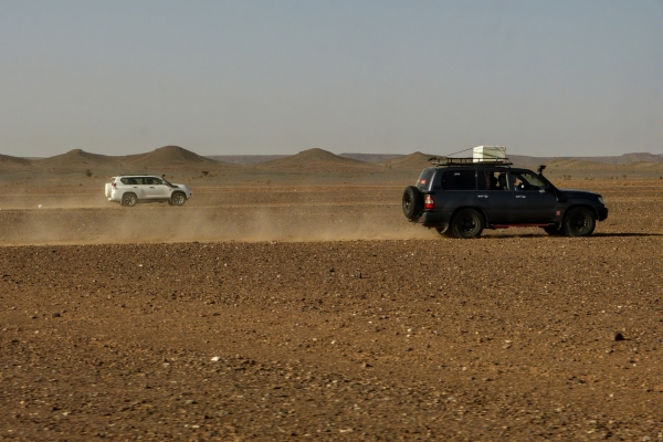 Zdjęcie z Maroka - jazda jeepami po  hamadzie do Merzouga trwa ok godziny