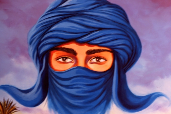 Zdjęcie z Maroka - malunek tuarega na deser :)