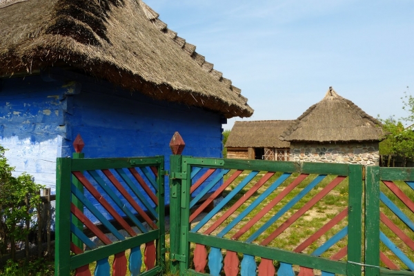 Zdjęcie z Polski - Maurzyce - skansen ziemi łowickiej