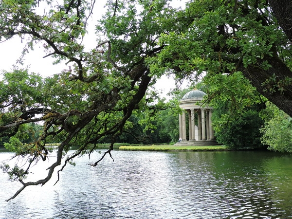 Zdjęcie z Niemiec - Monachium, pałac Nymphenburg - park