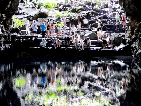 Zdjęcie z Hiszpanii - Wejście do jaskini Jameos del Agua