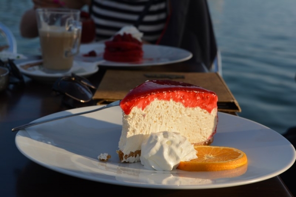 Zdjęcie z Macedonii - CHEESECAKE PYCHOTTTTA