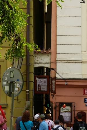 Zdjęcie z Czech - Vinárna Čertovka - prawie najwęższa uliczka świata :)