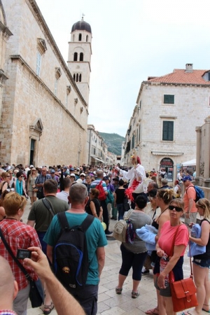 Zdjęcie z Chorwacji - Główna ulica starego miasta w Dubrovniku - Stradun