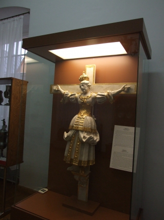 Zdjęcie z Polski - ukrzyżowana kobieta
