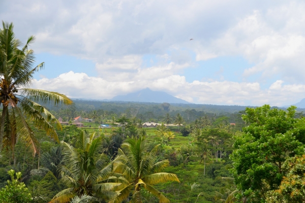 Zdjęcie z Indonezji - Wulkan Gunung Agung, ktory groznie pomrukiwal