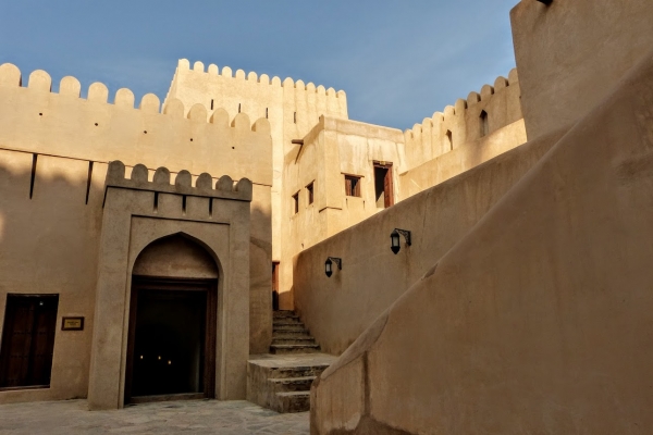 Zdjęcie z Omanu - Fort w Nizwie - XVII wieczny zabytek