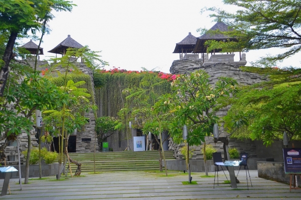 Zdjęcie z Indonezji - Ulica Sanur