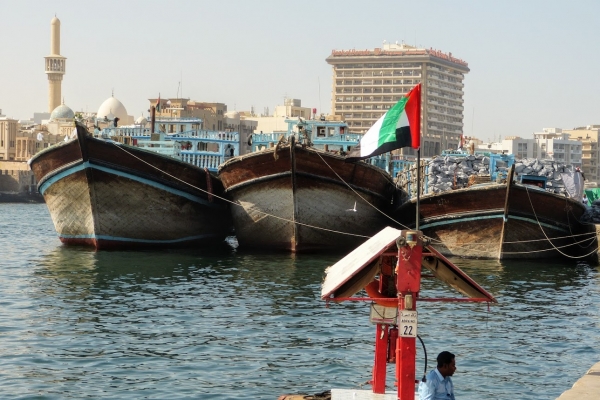 Zdjęcie z Zjednoczonych Emiratów Arabskich - w stronę Deiry...