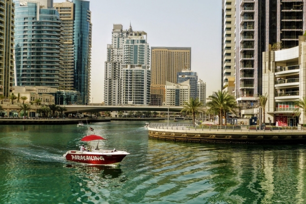 Zdjęcie z Zjednoczonych Emiratów Arabskich - rejsik po Dubai Marinie