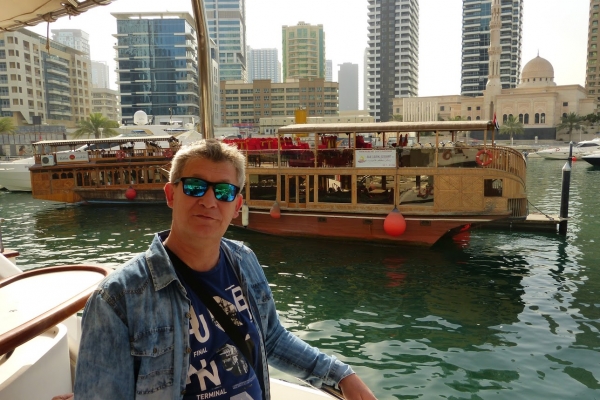Zdjęcie z Zjednoczonych Emiratów Arabskich - rejsik po Dubai Marinie