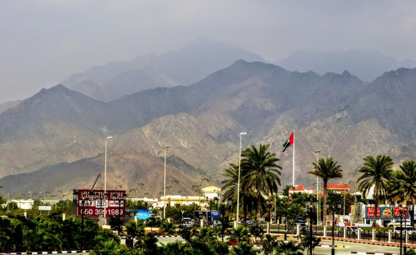 Zdjęcie z Zjednoczonych Emiratów Arabskich - Fujairah to najbardziej górzysty emirat;