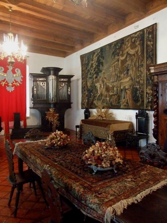 Zdjęcie z Polski - sala muzyczna