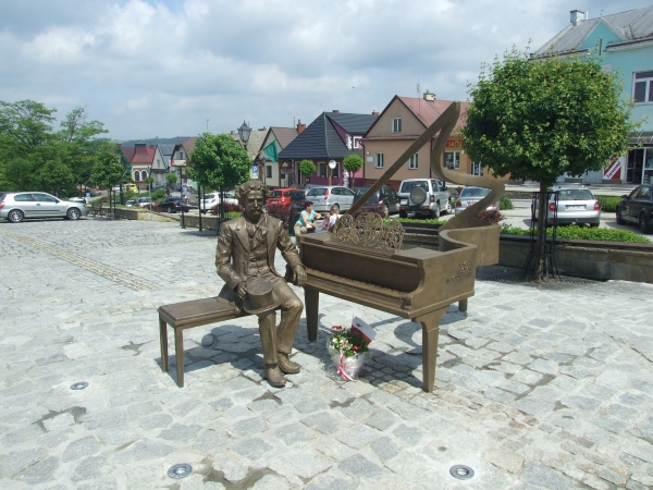 Zdjęcie z Polski - rynek w Ciężkowicach