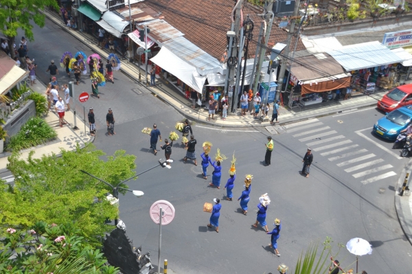 Zdjęcie z Indonezji - Procesja w intencji uspokojenia wulkanu Gunung Agung