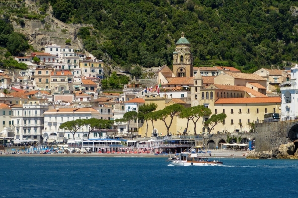 Zdjęcie z Włoch - do Amalfi wrócimy za kilka godzin; teraz płyniemy do Positano...
