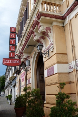 Zdjęcie z Włoch - nasz sympatyczny hotel w centrum Cosenzy