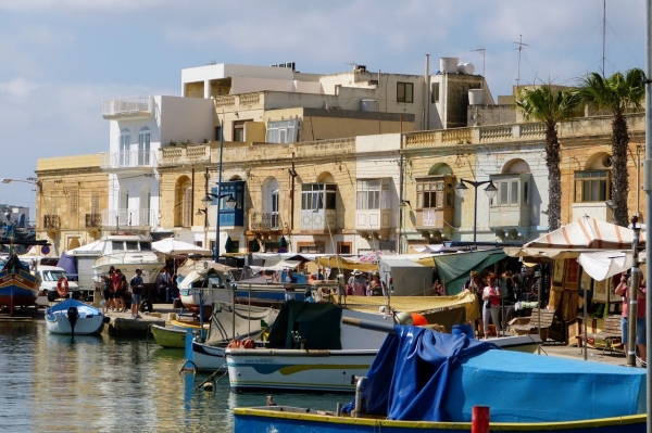Zdjęcie z Malty - na nabrzeżu Marsaxlokk