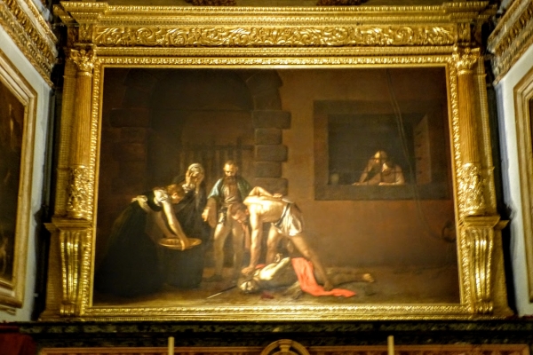Zdjęcie z Malty - wielkie dzieło Caravaggia z barokowymi światłocieniami 