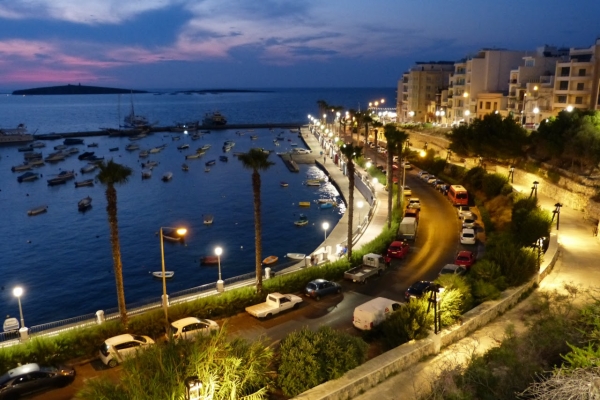 Zdjęcie z Malty - Bugibba by night