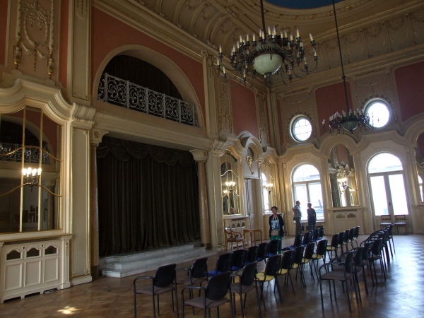 Zdjęcie z Polski - sala balowa
