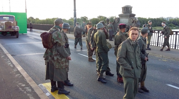 Zdjęcie z Polski - Z tylu zielony ekran na pozniejsze tlo komputerowe