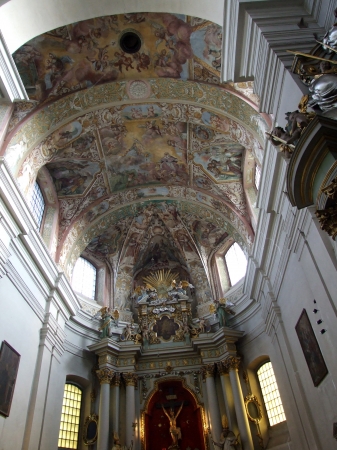 Zdjęcie z Polski - wymalowania prezbiterium