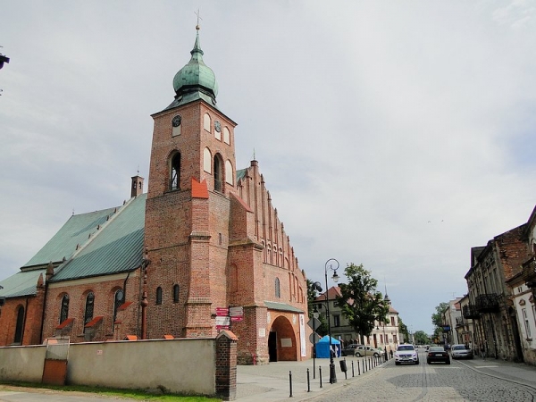 Zdjęcie z Polski - Sieradzka bazylika.