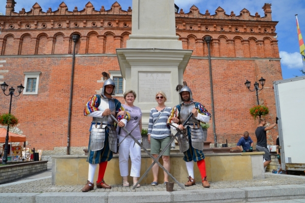 Zdjęcie z Polski - Za mundurem panny...tzn. panie sznurem :)