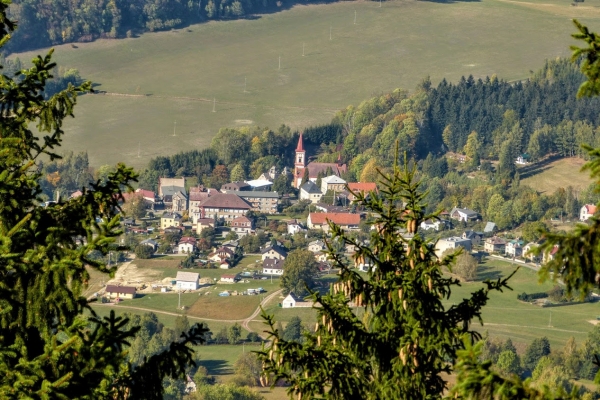 Zdjęcie z Polski - widoki Kotliny Kłodzkiej... czeski Machov