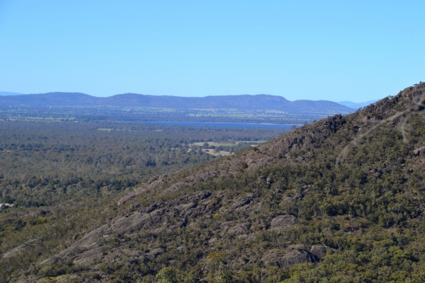 Zdjęcie z Australii - Widok na jezioro Lake Bellfield ze szczytu Chatauqua Peak